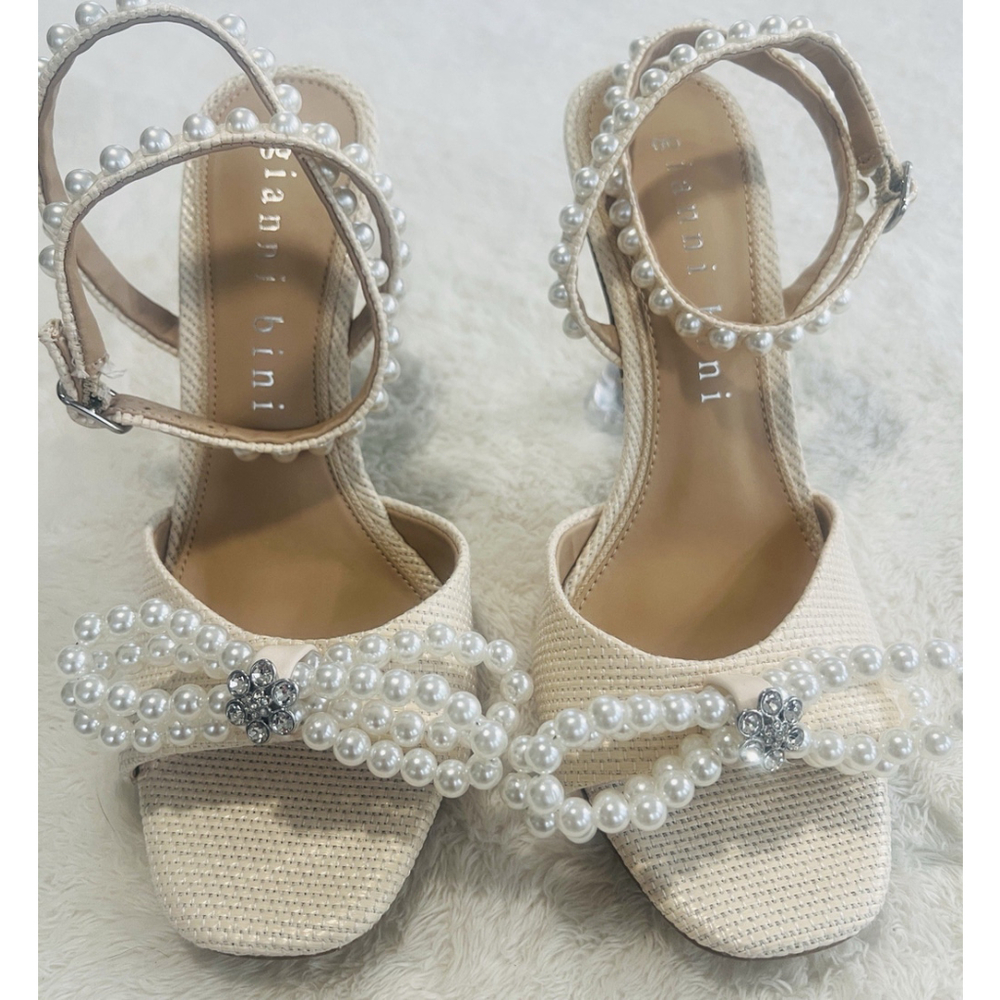 Gianni Bini Bridal Collection Sz 9 Cream Haydn Satin Pearl Bow Dress Sandals NWT - Picture 3 of 16